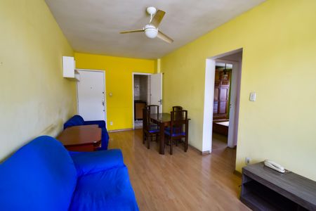 Apartamento à venda com 59m², 3 quartos e 1 vagaSala