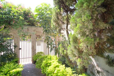 Casa à venda com 330m², 3 quartos e 4 vagasQuintal