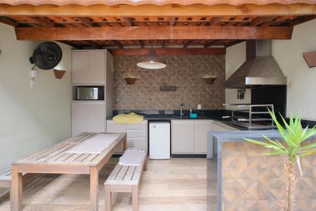 Casa à venda com 330m², 3 quartos e 4 vagasEspaço Gourmet