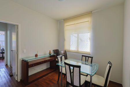 Apartamento à venda com 90m², 3 quartos e 1 vaga Apartamento à venda com 90m², 3 quartos e 1 vagaSala de Jantar