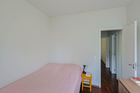 Apartamento à venda com 90m², 3 quartos e 1 vaga Apartamento à venda com 90m², 3 quartos e 1 vagaQuarto 2
