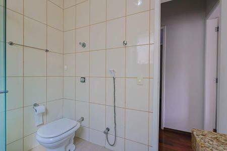Apartamento à venda com 90m², 3 quartos e 1 vaga Apartamento à venda com 90m², 3 quartos e 1 vagaBanheiro