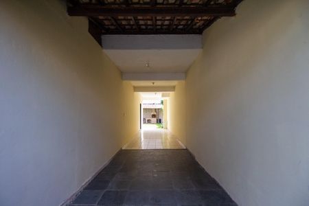 Casa de condomínio à venda com 250m², 4 quartos e 3 vagasGaragem