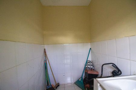 Casa de condomínio à venda com 250m², 4 quartos e 3 vagasÁrea de Serviço