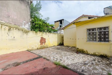 Casa à venda com 245m², 3 quartos e 3 vagasÁrea de Serviço / Quintal