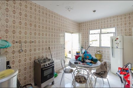 Casa à venda com 245m², 3 quartos e 3 vagasBanheiro