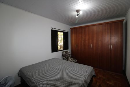 Casa à venda com 147m², 3 quartos e 6 vagasQuarto 1