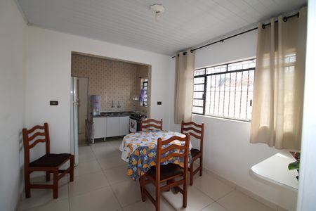 Casa à venda com 147m², 3 quartos e 6 vagasCozinha