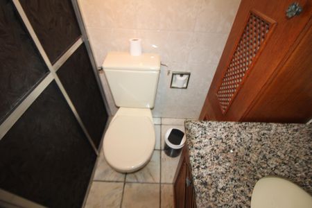 Casa à venda com 147m², 3 quartos e 6 vagasBanheiro