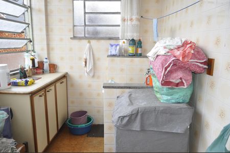 Casa para alugar com 400m², 3 quartos e 5 vagasÁrea de Serviço