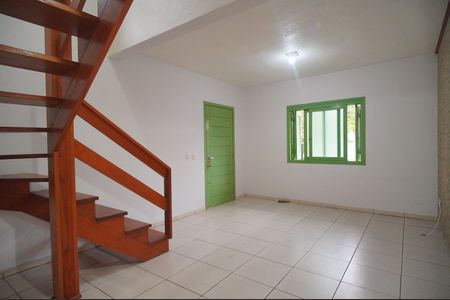 Casa à venda com 130m², 2 quartos e 3 vagasSala
