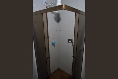 Casa para alugar com 220m², 3 quartos e 2 vagasBanheiro 1