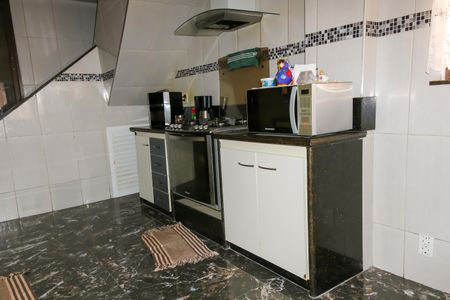 Casa de condomínio à venda com 180m², 2 quartos e 1 vagaCozinha 