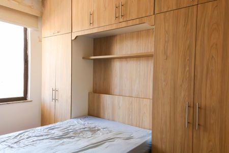 Casa de condomínio à venda com 180m², 2 quartos e 1 vagaQuarto 1