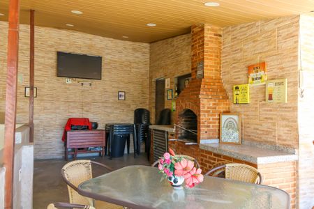 Casa de condomínio à venda com 180m², 2 quartos e 1 vagaTerraço