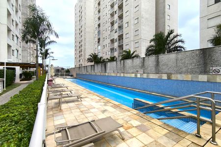 Apartamento para alugar com 66m², 2 quartos e 1 vagaÁrea comum - Piscina