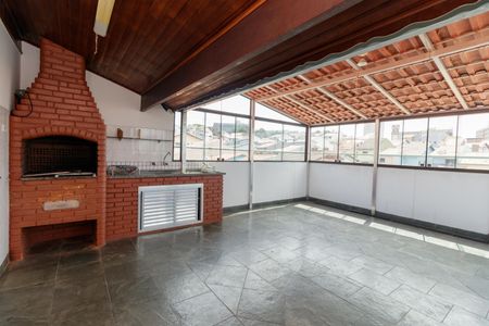 Casa à venda com 250m², 5 quartos e 4 vagas Casa à venda com 250m², 5 quartos e 4 vagasChurrasqueira e Salão de Festas