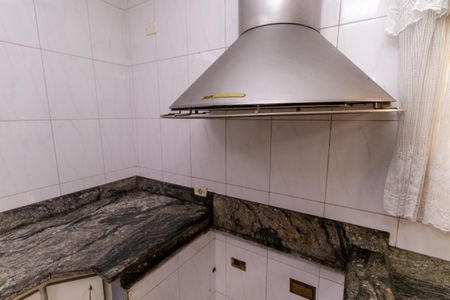 Casa à venda com 250m², 5 quartos e 4 vagas Casa à venda com 250m², 5 quartos e 4 vagasCozinha