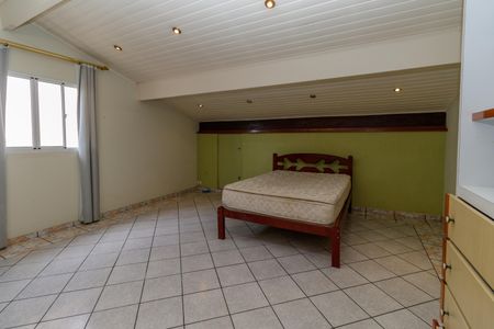 Casa à venda com 250m², 5 quartos e 4 vagas Casa à venda com 250m², 5 quartos e 4 vagasQuarto 2