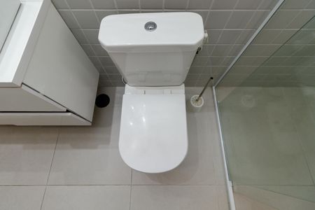 Casa à venda com 250m², 5 quartos e 4 vagas Casa à venda com 250m², 5 quartos e 4 vagasBanheiro Suíte 1