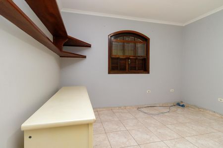 Casa à venda com 250m², 5 quartos e 4 vagas Casa à venda com 250m², 5 quartos e 4 vagasQuarto 1