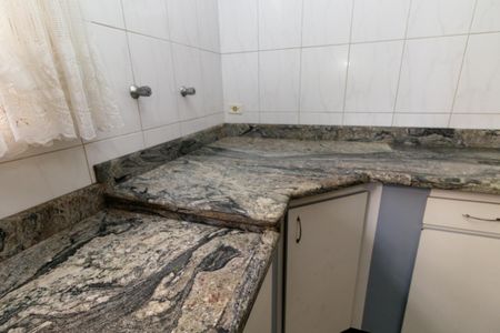 Casa à venda com 250m², 5 quartos e 4 vagas Casa à venda com 250m², 5 quartos e 4 vagasCozinha