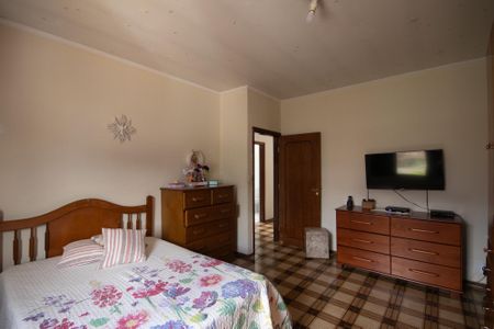 Casa de condomínio à venda com 250m², 5 quartos e 4 vagas Casa de condomínio à venda com 250m², 5 quartos e 4 vagasQuarto 3