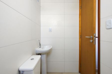 Apartamento para alugar com 78m², 2 quartos e 1 vaga Apartamento para alugar com 78m², 2 quartos e 1 vagaBanheiro da Suíte 2