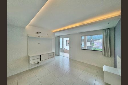 Casa para alugar com 300m², 5 quartos e 2 vagas Casa para alugar com 300m², 5 quartos e 2 vagasSuíte 1