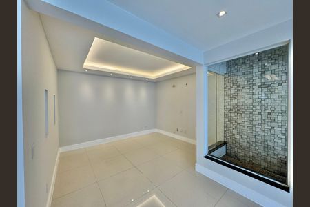 Casa para alugar com 300m², 5 quartos e 2 vagas Casa para alugar com 300m², 5 quartos e 2 vagasSala