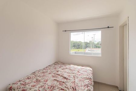 Casa para alugar com 60m², 2 quartos e 1 vaga Casa para alugar com 60m², 2 quartos e 1 vagaSuíte