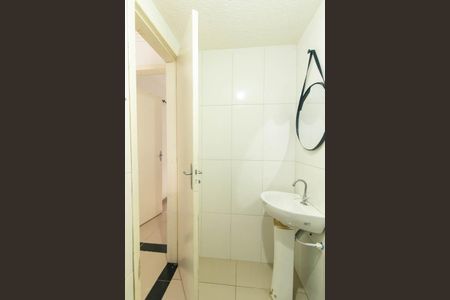 Casa para alugar com 60m², 2 quartos e 1 vaga Casa para alugar com 60m², 2 quartos e 1 vagaBanheiro Social
