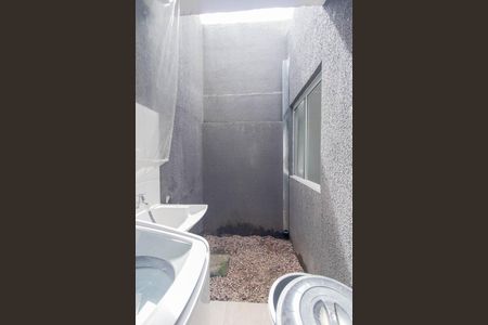 Casa para alugar com 60m², 2 quartos e 1 vaga Casa para alugar com 60m², 2 quartos e 1 vagaÁrea de Serviço