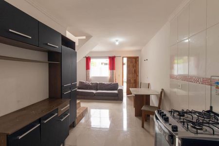 Casa para alugar com 60m², 2 quartos e 1 vaga Casa para alugar com 60m², 2 quartos e 1 vagaCozinha