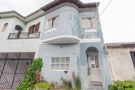 Casa à venda com 90m², 2 quartos e sem vaga Casa à venda com 90m², 2 quartos e sem vagaFachada da casa