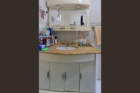 Apartamento à venda com 82m², 3 quartos e 1 vagaBanheiro