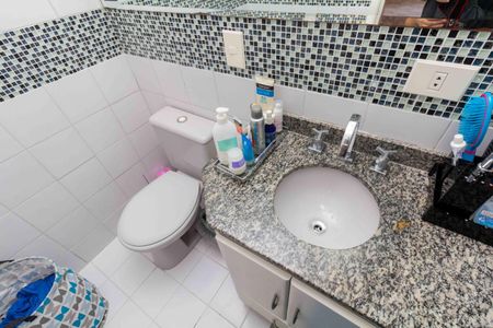 Apartamento à venda com 73m², 3 quartos e 1 vagaBanheiro da Suíte