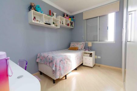 Apartamento à venda com 73m², 3 quartos e 1 vagaQuarto 2