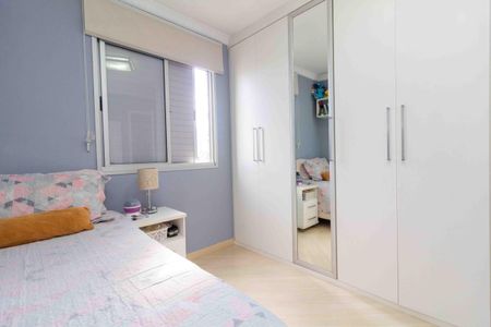 Apartamento à venda com 73m², 3 quartos e 1 vagaQuarto 2