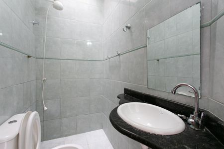 Casa de condomínio à venda com 150m², 3 quartos e 1 vagaBanheiro Social