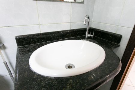 Casa de condomínio à venda com 150m², 3 quartos e 1 vagaBanheiro da Suíte