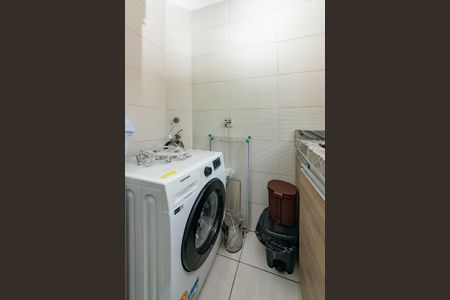 Apartamento à venda com 52m², 2 quartos e 1 vaga Apartamento à venda com 52m², 2 quartos e 1 vagaÁrea de Serviço