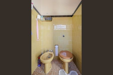 Casa à venda com 89m², 3 quartos e 2 vagas Casa à venda com 89m², 3 quartos e 2 vagasBanheiro