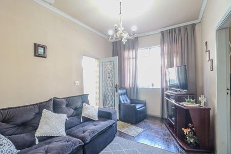 Casa à venda com 89m², 3 quartos e 2 vagas Casa à venda com 89m², 3 quartos e 2 vagasSala