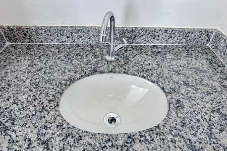 Apartamento à venda com 37m², 2 quartos e sem vagaBanheiro