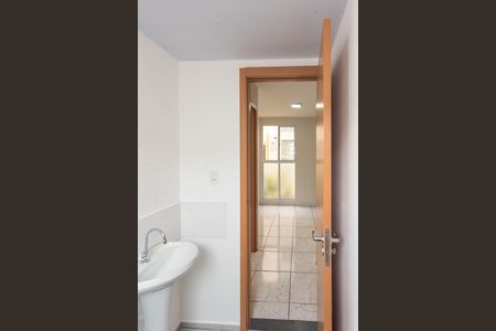 Apartamento para alugar com 45m², 2 quartos e 1 vaga Apartamento para alugar com 45m², 2 quartos e 1 vagaBanheiro