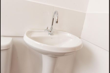 Apartamento para alugar com 45m², 2 quartos e 1 vaga Apartamento para alugar com 45m², 2 quartos e 1 vagaBanheiro