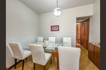 Apartamento à venda com 90m², 3 quartos e 1 vagaSala de Jantar