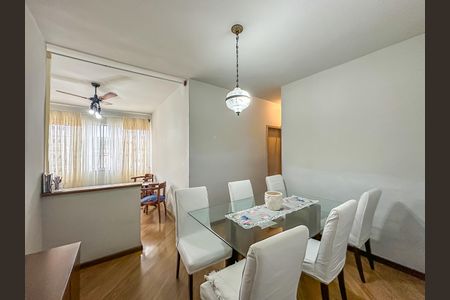 Apartamento à venda com 90m², 3 quartos e 1 vagaSala de Jantar