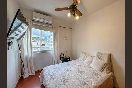 Apartamento à venda com 90m², 3 quartos e 1 vagaQuarto 2